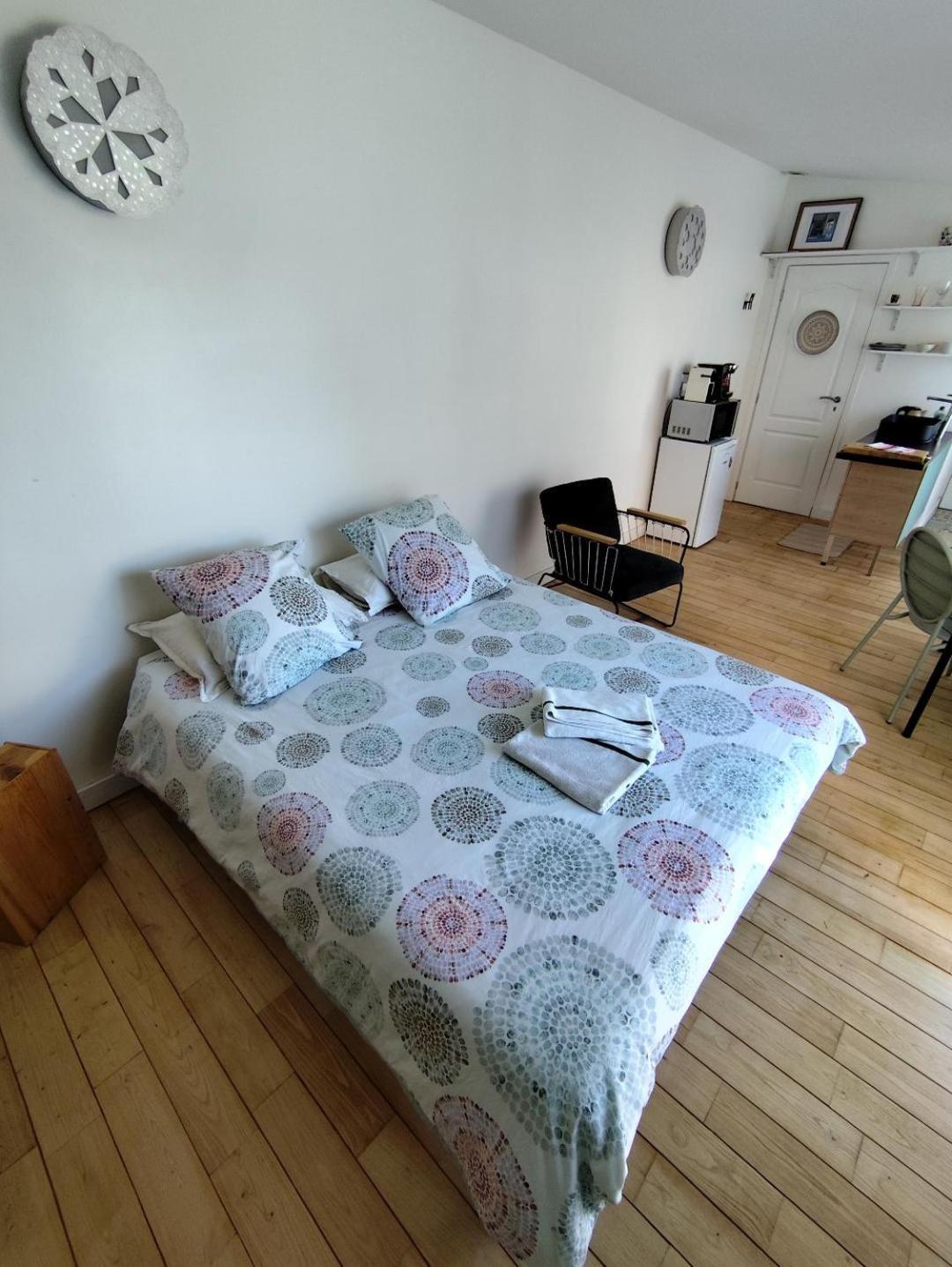 Chambre Studio Independante Au Calme Vue Sur Piscine Teyran ภายนอก รูปภาพ